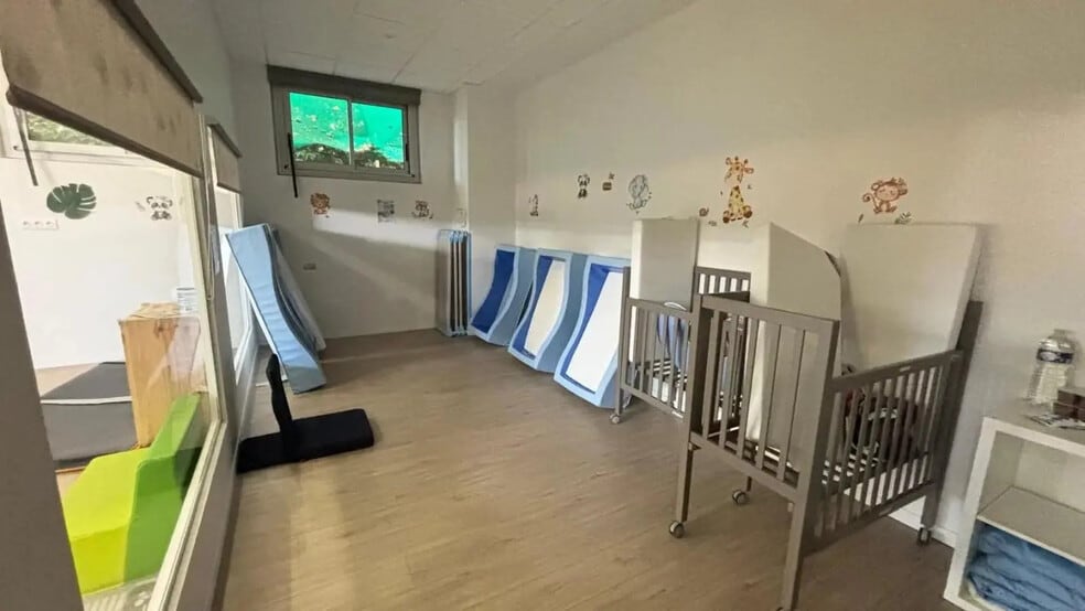 2 Avenue Des Bosquets, Montigny-le-Bretonneux for lease - Building Photo - Image 3 of 14