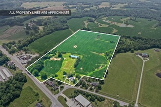 1009 Dorris Winters Rd, Chapmansboro, TN - AERIAL  map view - Image1