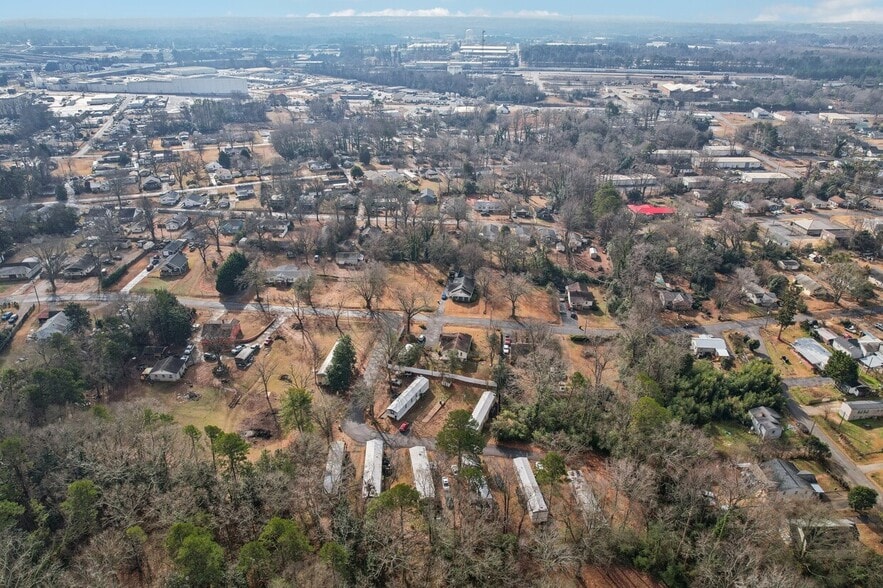 136 Cain Cir, Spartanburg, SC for sale - Primary Photo - Image 1 of 11