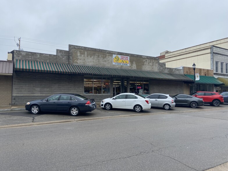 112 W Commercial St, Lebanon, MO for sale - Primary Photo - Image 1 of 1