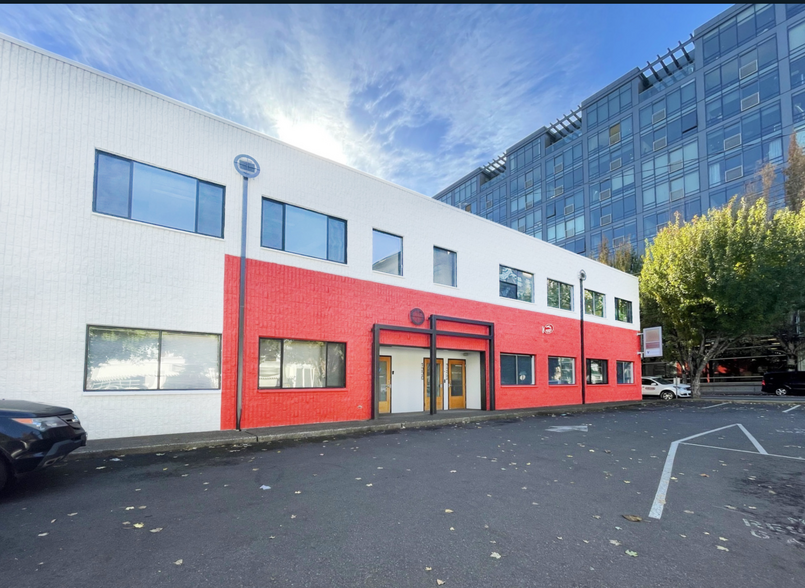 1328-1332 NW Kearney St, Portland, OR for lease - Building Photo - Image 1 of 10