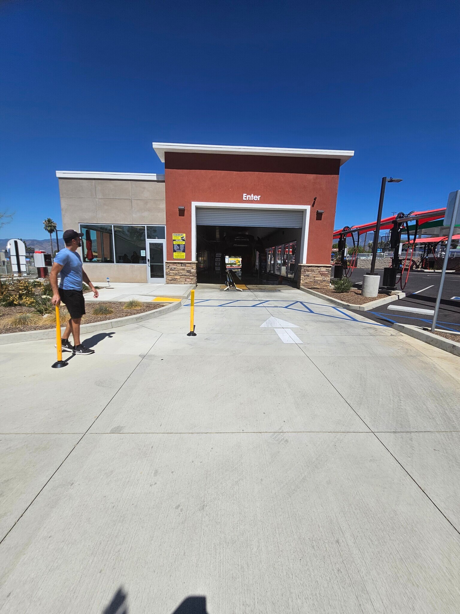 Car Wash and Convenience Store Mentone, CA for Sale