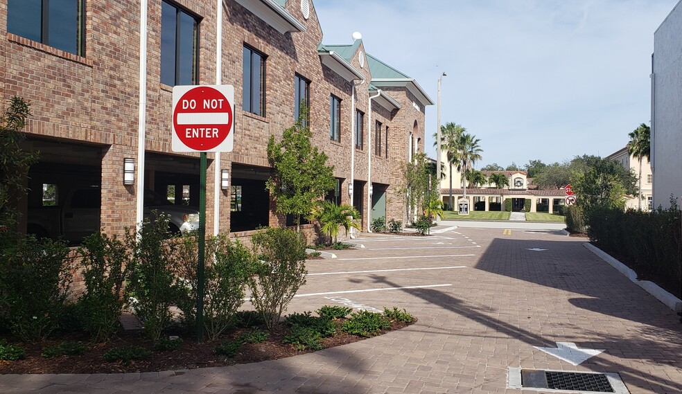 1745 20th St, Vero Beach, FL for sale - Building Photo - Image 3 of 13