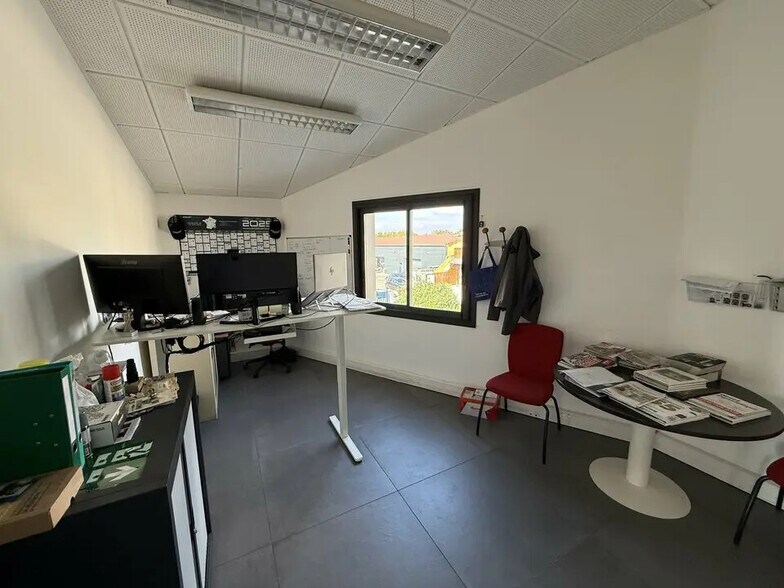 Milles, LES MILLES for sale - Interior Photo - Image 3 of 7