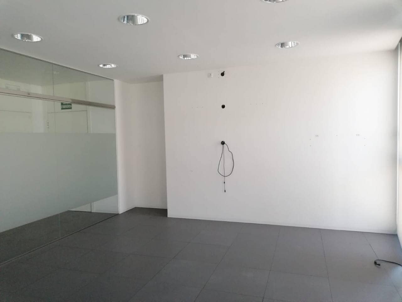 Office in Vic, Barcelona for lease Interior Photo- Image 1 of 12
