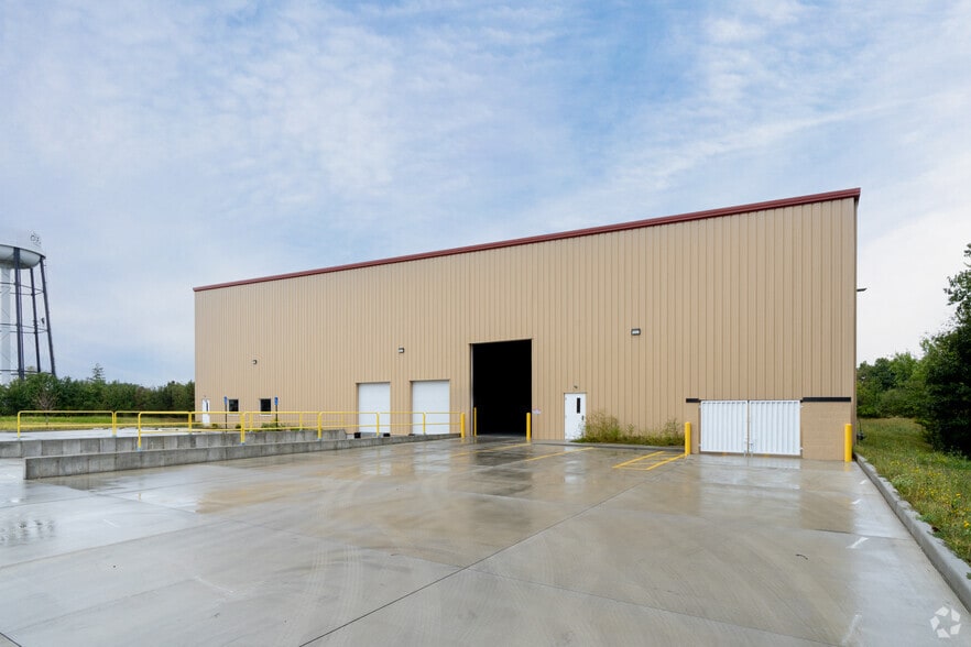 1400 Grant Industrial Dr, O'Fallon, MO for lease - Building Photo - Image 2 of 4