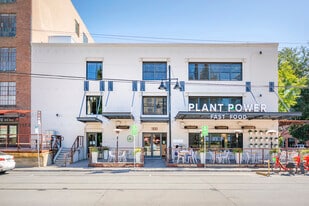 1100 R St, Sacramento CA - Pub