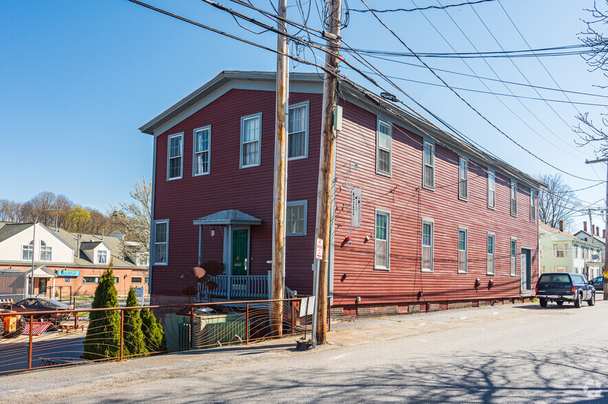 4-8 Loring St, Hudson, MA for sale - Primary Photo - Image 1 of 11