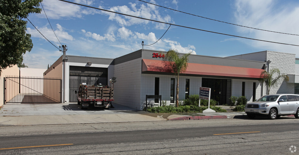 2544 Loma Ave, South El Monte, CA for lease - Building Photo - Image 1 of 14