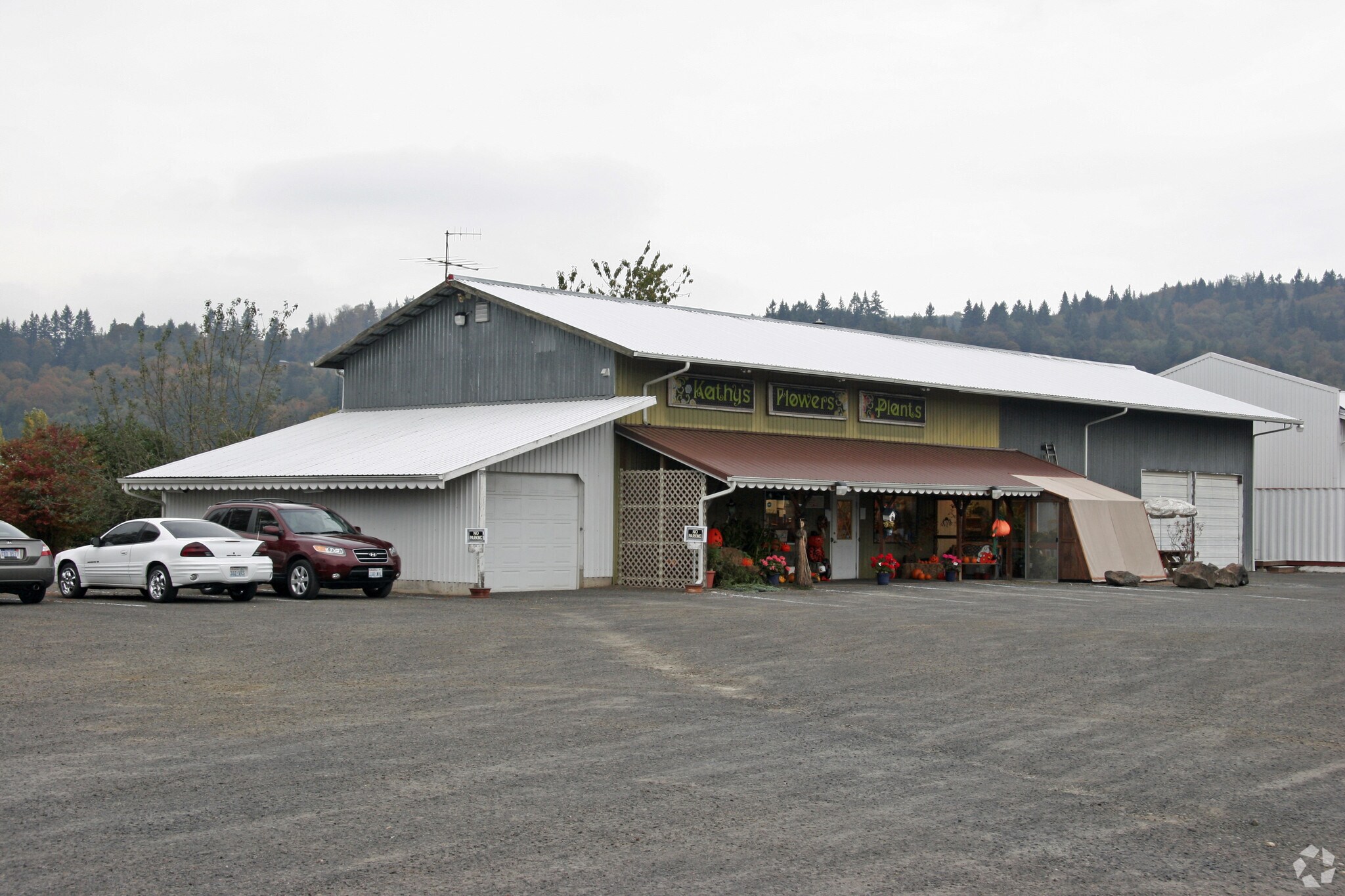 5708 Ocean Beach Hwy, Longview, WA for sale Building Photo- Image 1 of 1