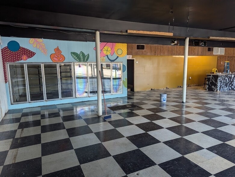 34-36 W Franklin St, Centerville, OH for lease - Building Photo - Image 3 of 9