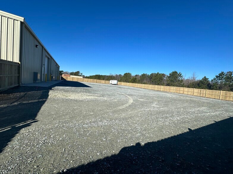 154 Airport Industrial, Clayton, NC 27520 Flex for Lease