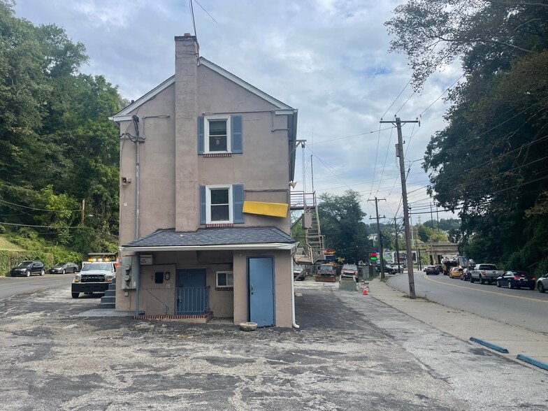 168 Old Belmont Ave, Bala Cynwyd, PA for sale - Building Photo - Image 3 of 10