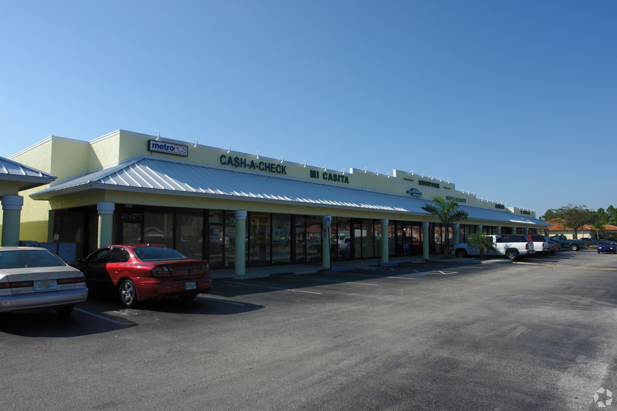 1680-1700 SE Port St Lucie Blvd, Port Saint Lucie, FL for sale Primary Photo- Image 1 of 1
