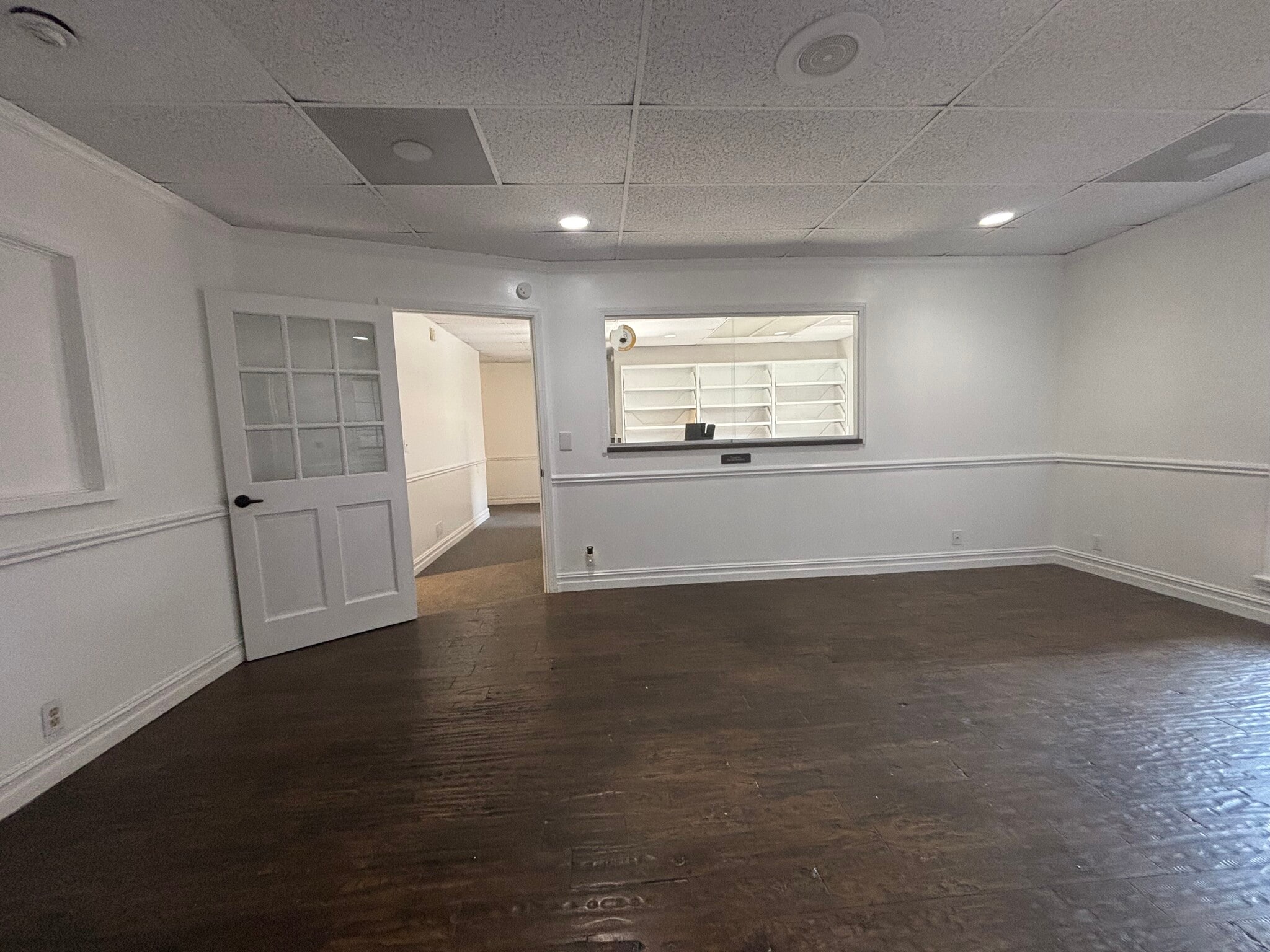 4835 S Fulton Ave, Tulsa, OK for lease Interior Photo- Image 1 of 11