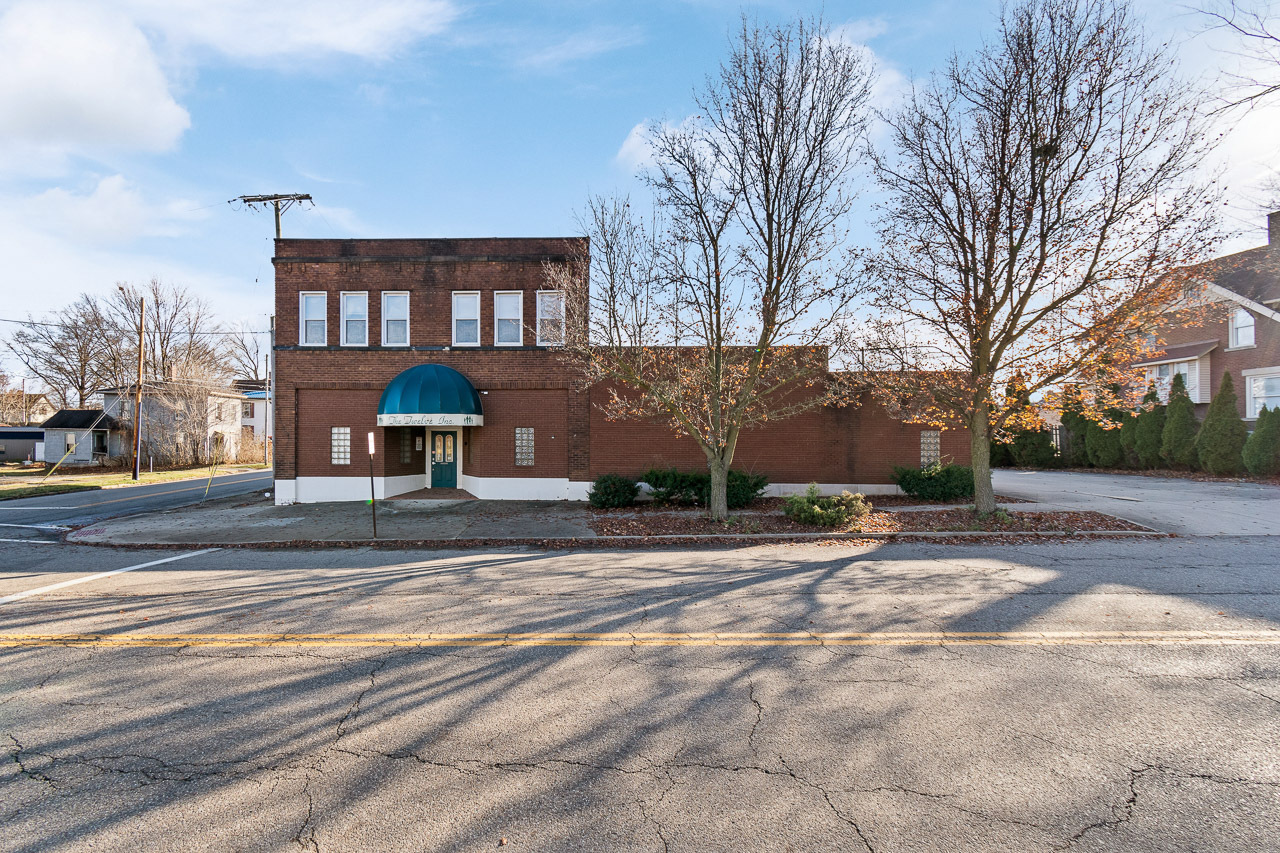 619 Tremont Ave SW, Massillon, OH for sale Building Photo- Image 1 of 27