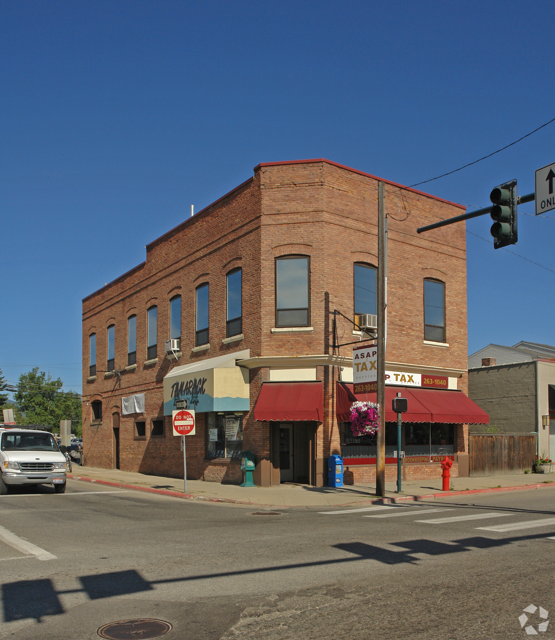 101 N 1st Ave, Sandpoint, ID for sale Primary Photo- Image 1 of 1