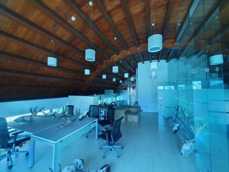 Office in SEVILLA, Sevilla for lease - Building Photo - Image 3 of 9