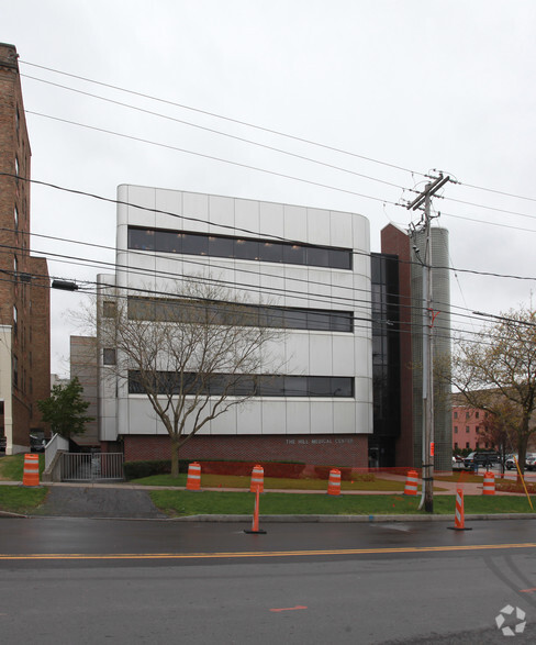 1000 E Genesee St, Syracuse, NY for lease - Building Photo - Image 3 of 5