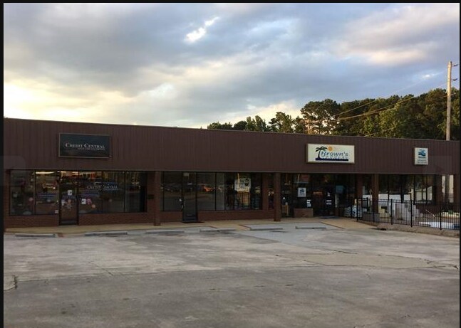 704 Bankhead Hwy, Carrollton, GA for sale - Primary Photo - Image 1 of 1