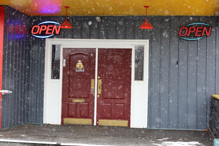 883 North Ave, Battle Creek, MI for sale - Building Photo - Image 3 of 11