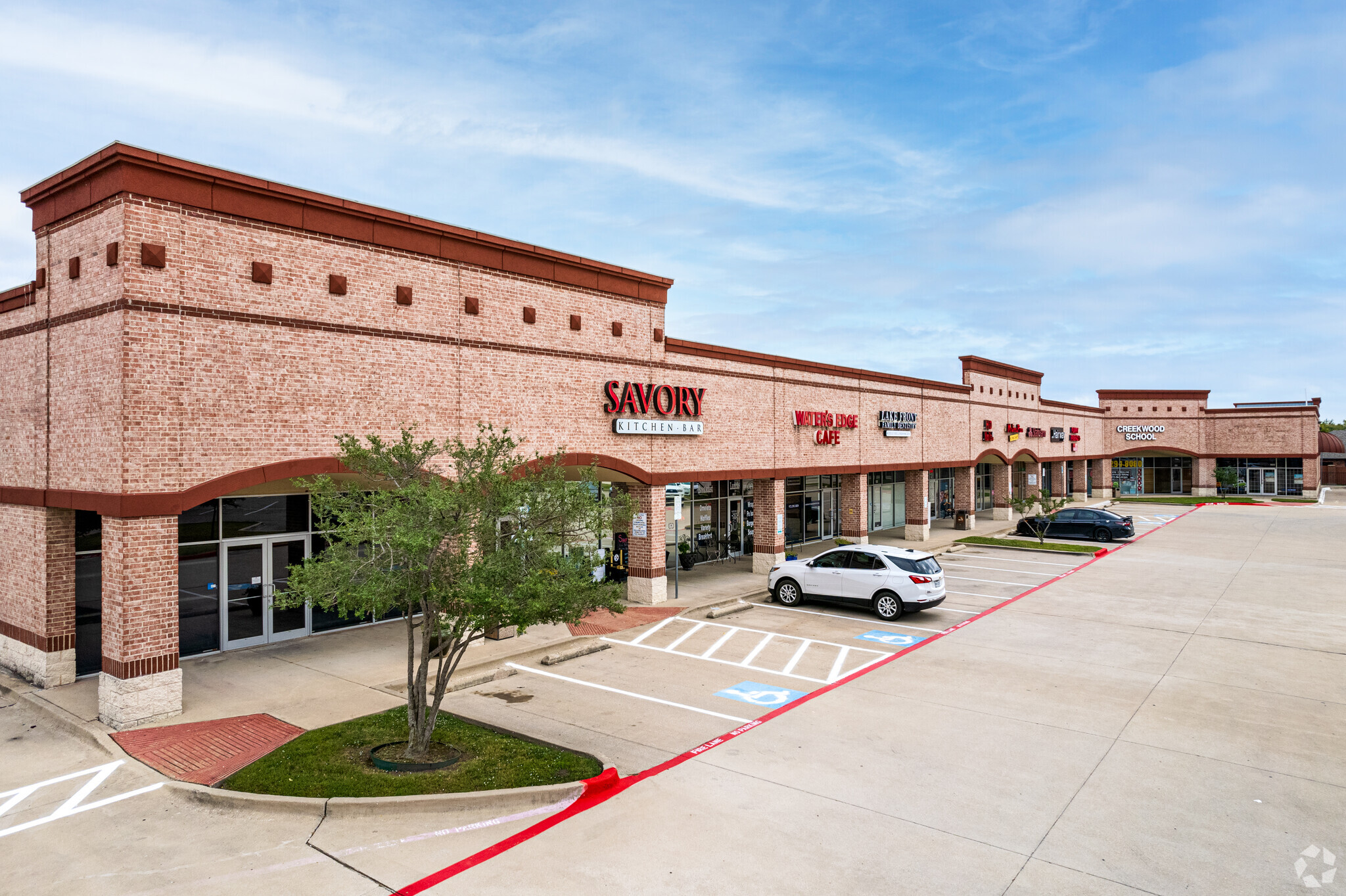 800 W Eldorado Pky, Little Elm, TX for lease Primary Photo- Image 1 of 16