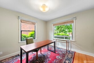 116 Williams Ave S, Renton, WA for lease Building Photo- Image 2 of 21