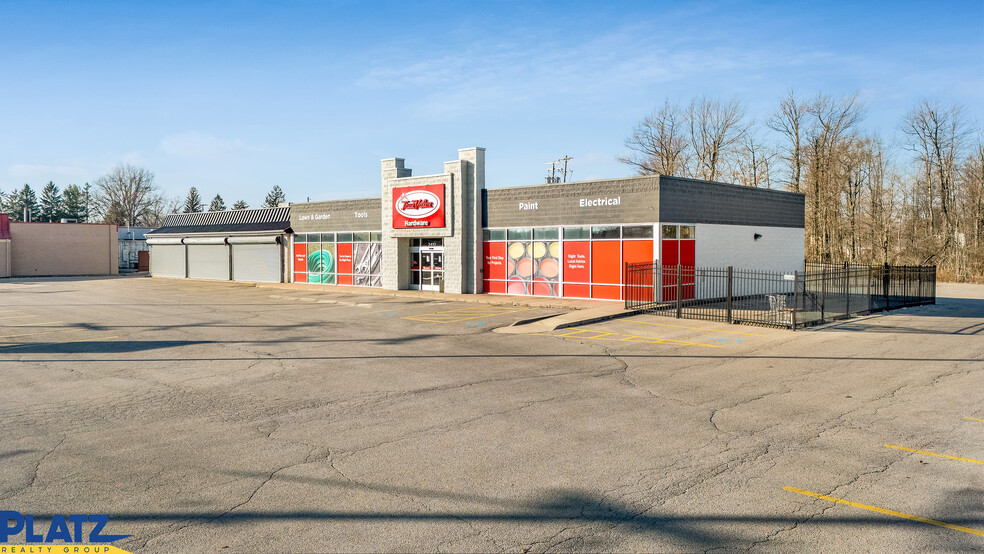 3410 Canfield Rd, Youngstown, OH for lease - Primary Photo - Image 1 of 18