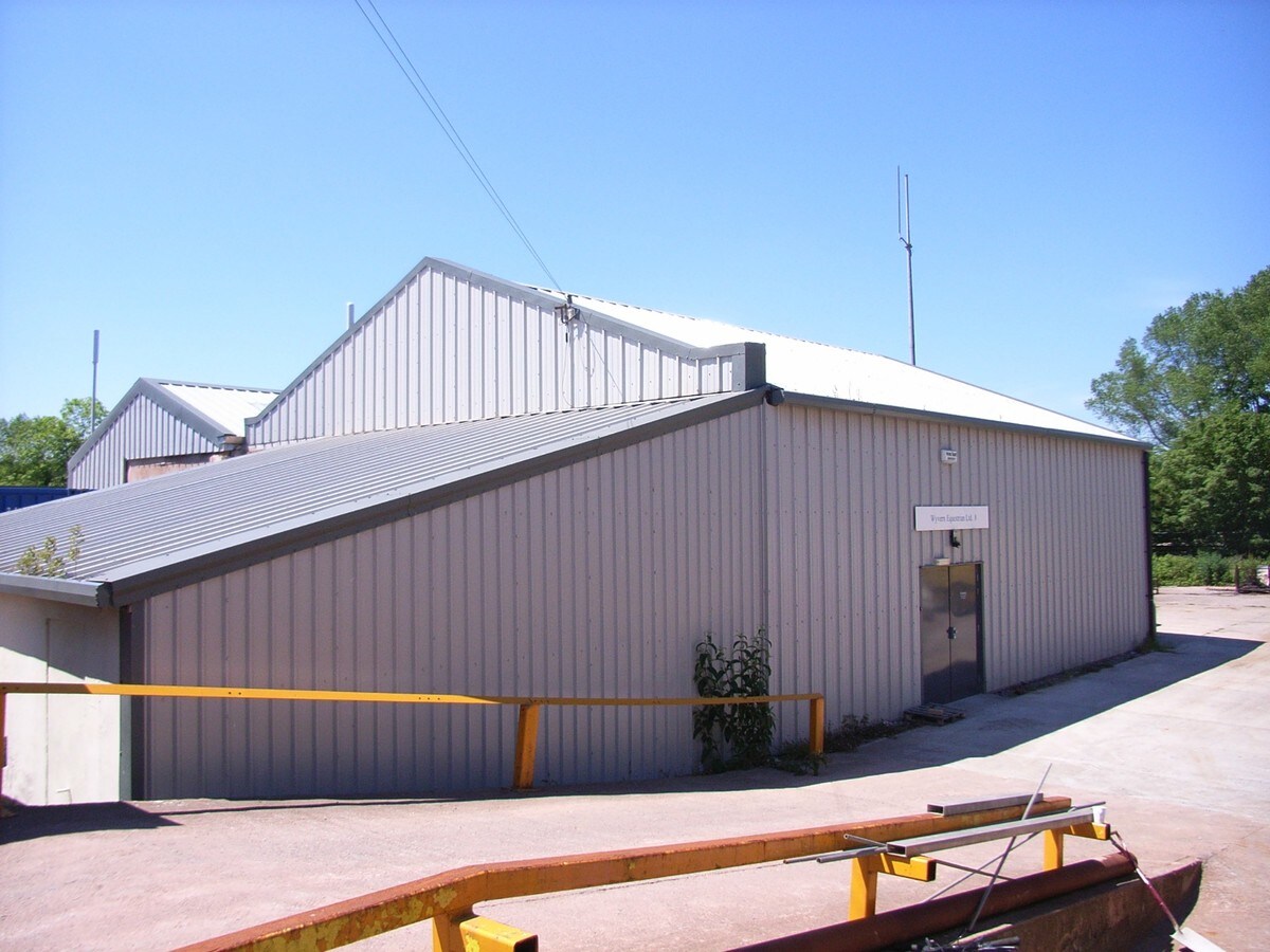 Broadclyst, Exeter, EX5 3JX