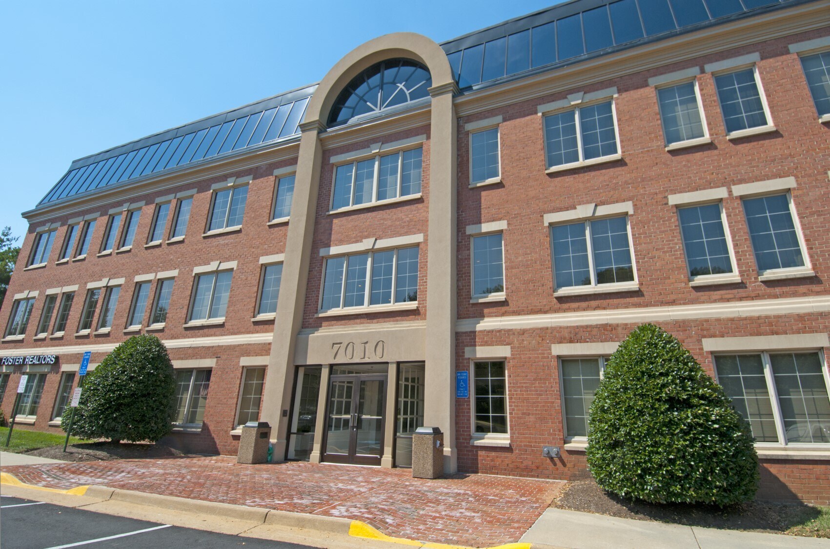 7010 Little River Tpke, Annandale, VA 22003