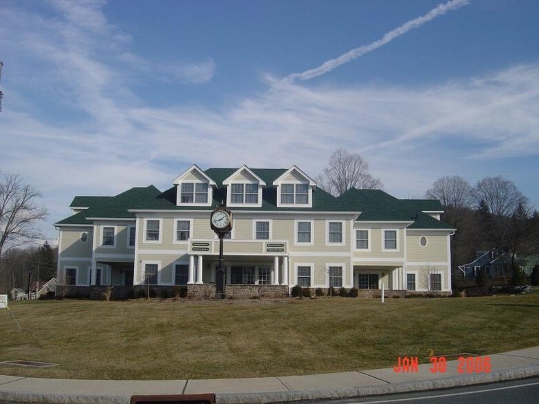 101 Main St, Sparta, NJ for sale - Primary Photo - Image 1 of 4