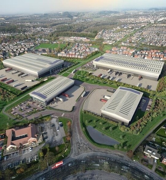 Chaddock Ln, Manchester for lease - Building Photo - Image 3 of 8