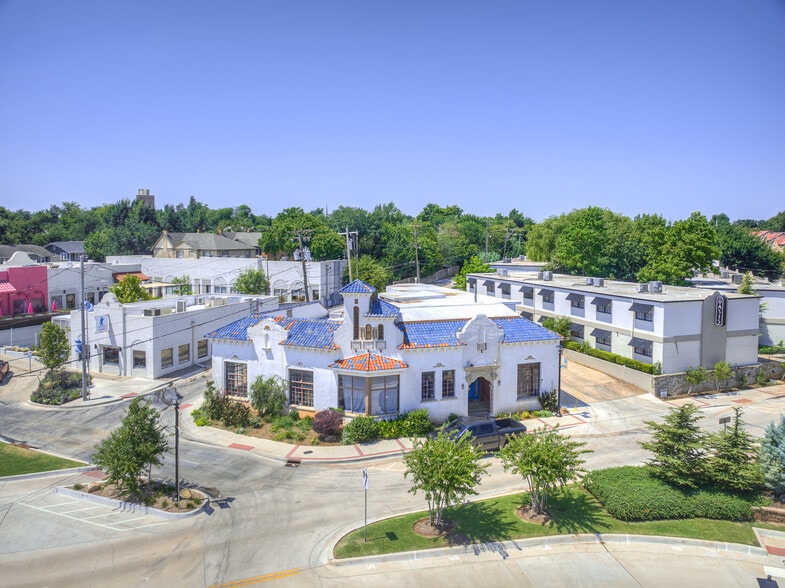 2927 Paseo Dr, Oklahoma City, OK for lease - Building Photo - Image 1 of 31