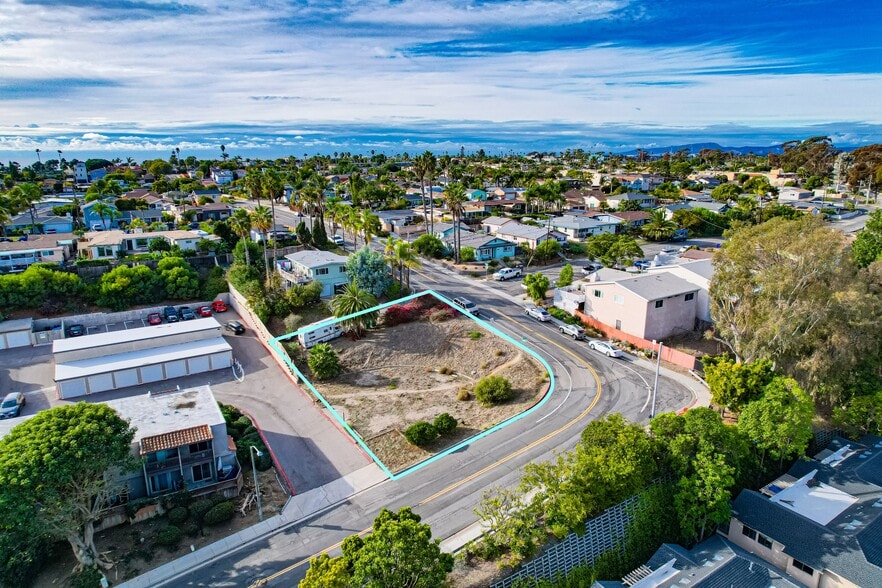 1635 Minnesota ave, Oceanside, CA for sale - Building Photo - Image 3 of 5