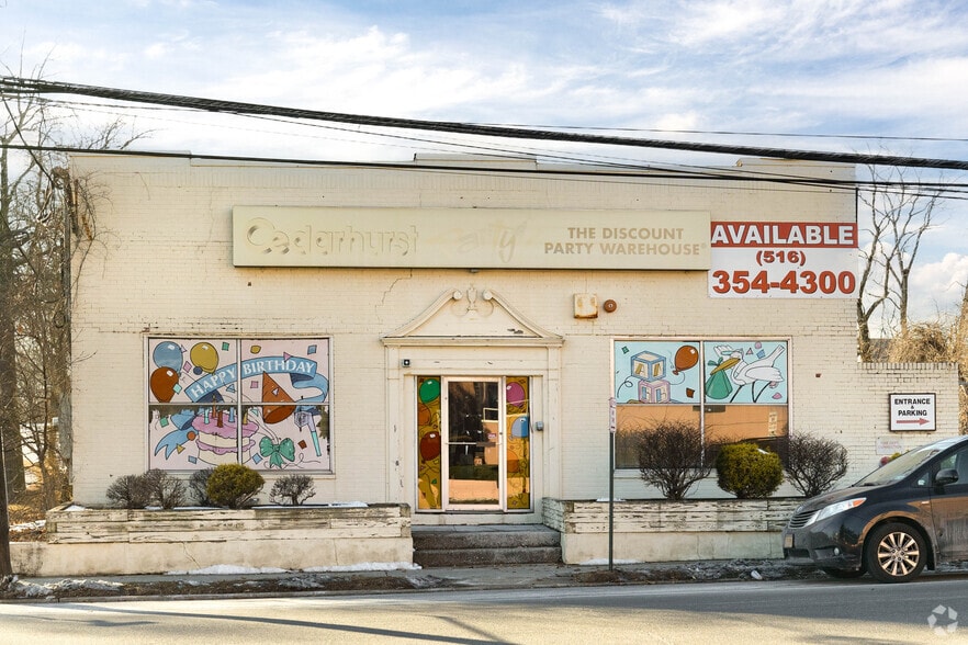 801 Willis Ave, Albertson, NY for sale - Building Photo - Image 1 of 6