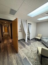 19641 E Parker Square Dr, Parker, CO for lease Interior Photo- Image 2 of 2