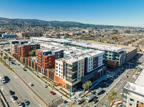 166 N Rollins Rd, Millbrae, CA - aerial  map view