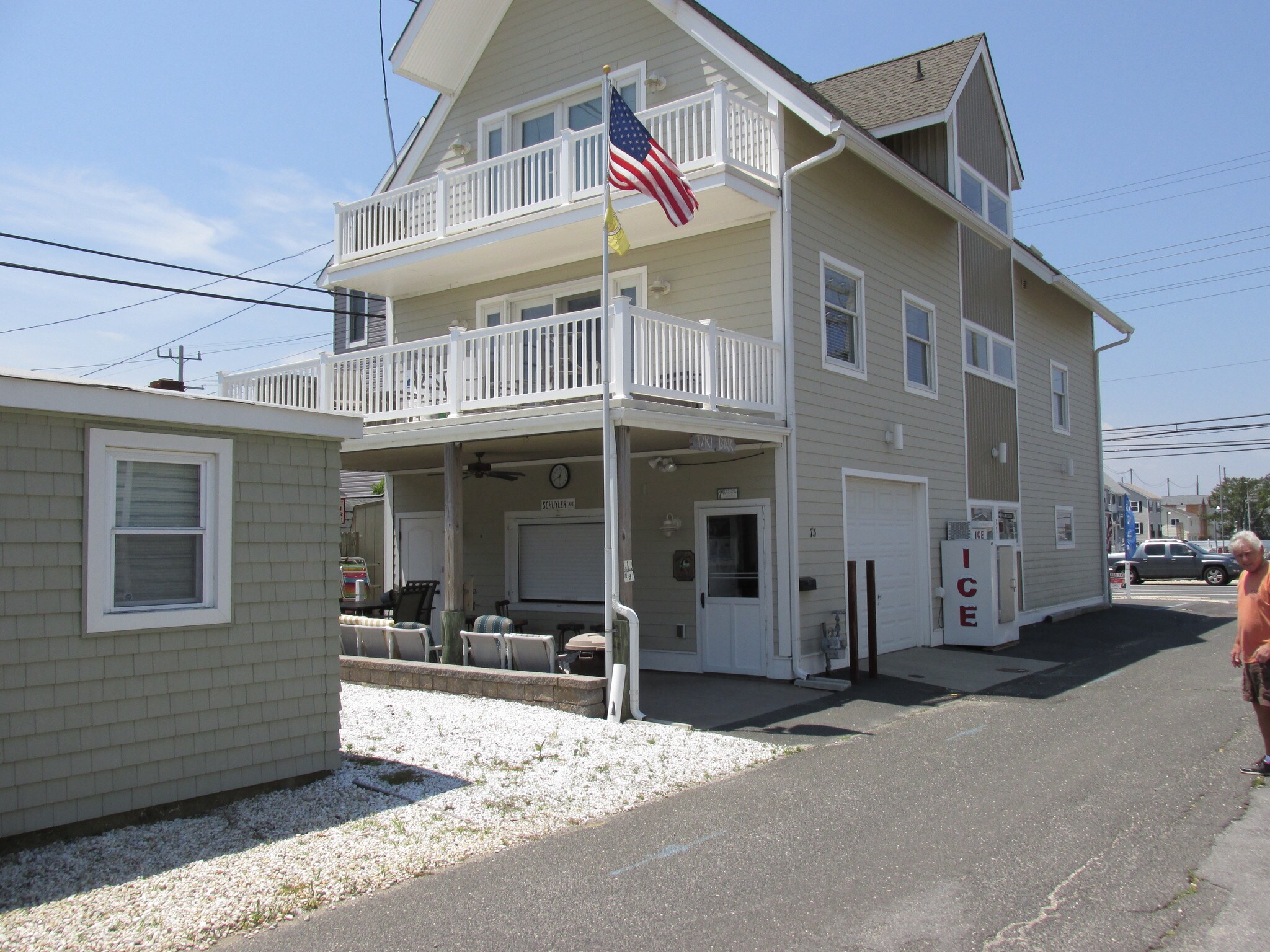 73 E Pacific Way, Lavallette, NJ for sale Primary Photo- Image 1 of 1