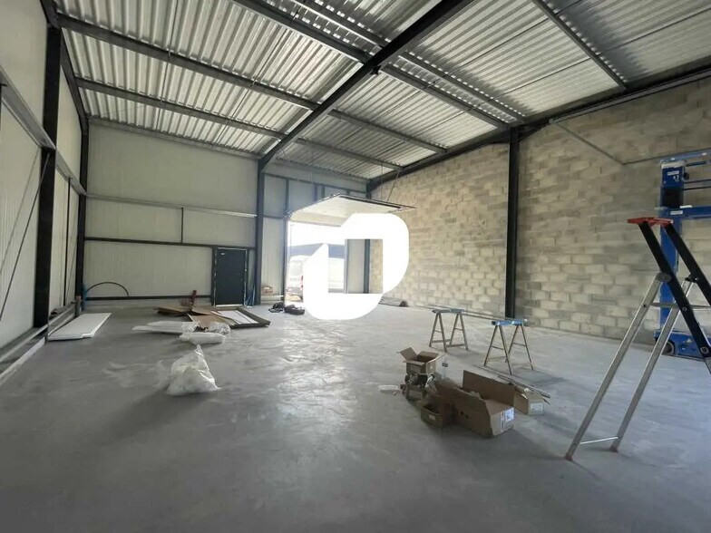 Flex in Gujan-Mestras for lease - Interior Photo - Image 2 of 3