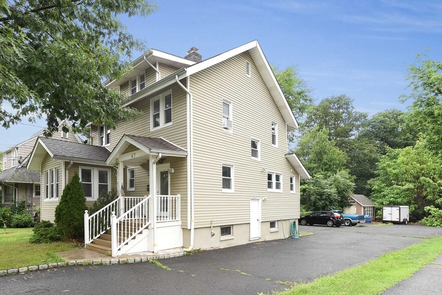 47 Spring St, Ramsey, NJ for sale - Building Photo - Image 2 of 32