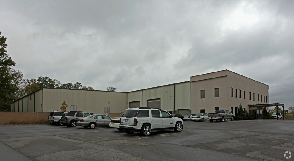 1531 J P Hennessy Dr, La Vergne, TN for lease - Building Photo - Image 2 of 2