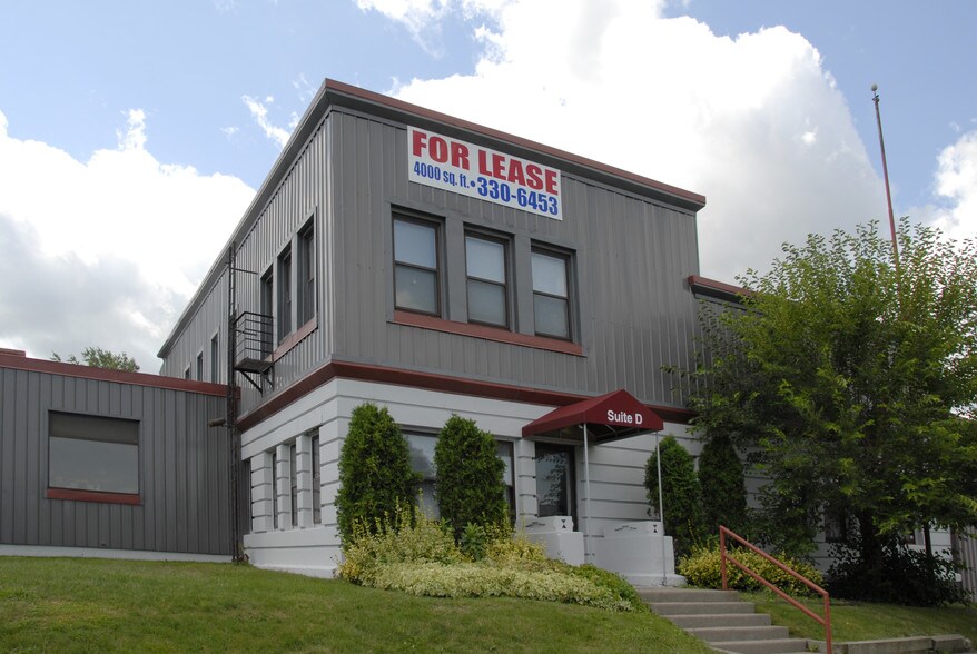107 Norris Dr, Rochester NY - Warehouse