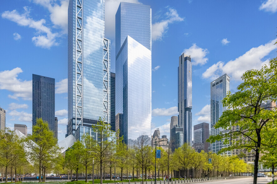 4 World Trade Center, New York, NY for lease - Building Photo - Image 1 of 11