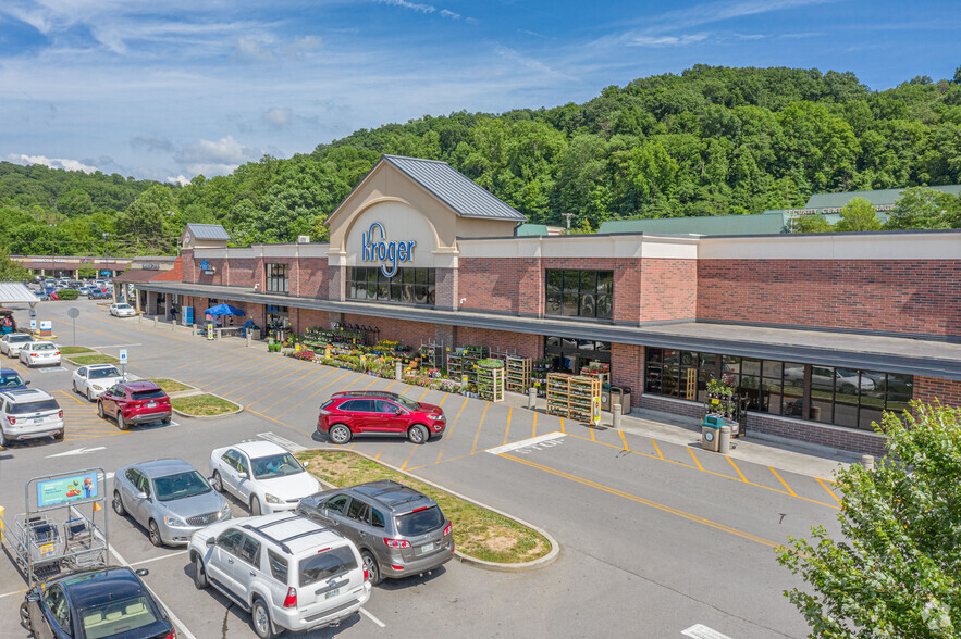 7047-7093 Highway 70 S, Nashville, TN for sale - Primary Photo - Image 1 of 1