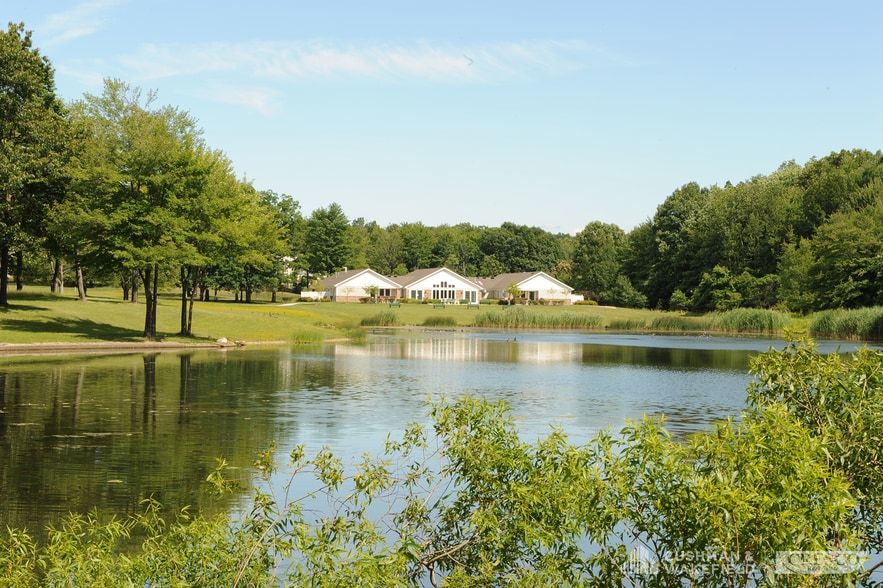 9511 W Pleasant Valley Rd, Parma, OH 44130 Office for Sale