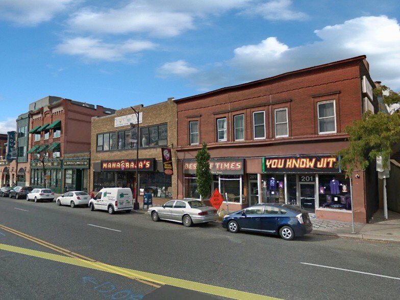 心に強く訴える West 7th St Paul ラザダモガ