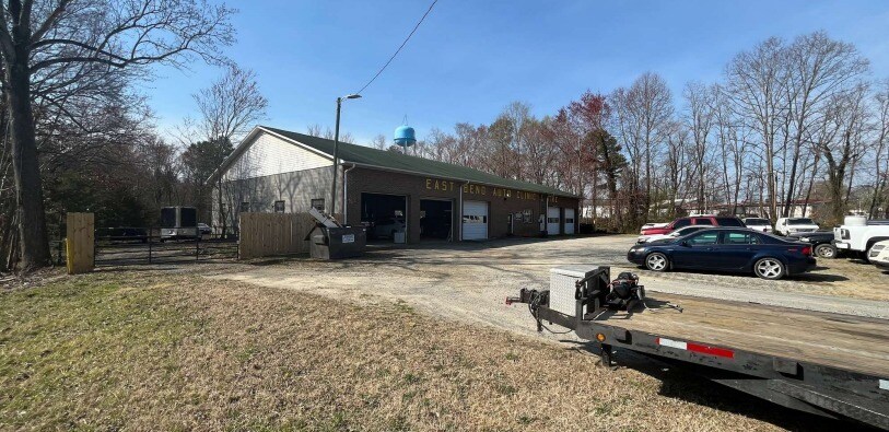136 E NC 67 Highway Byp, East Bend, NC for sale - Primary Photo - Image 1 of 1