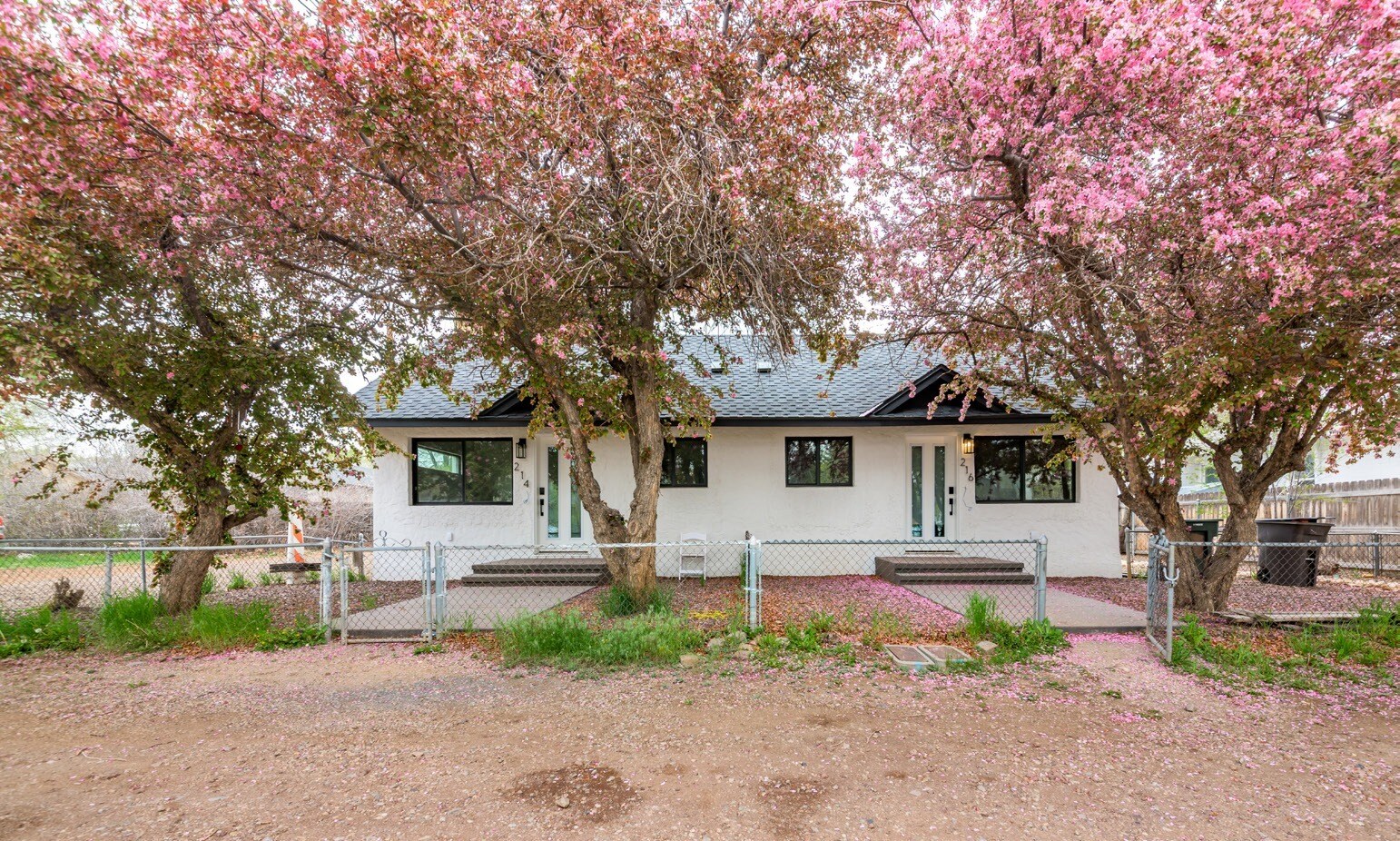214 E Ellery Ave, Flagstaff, AZ for sale Primary Photo- Image 1 of 8