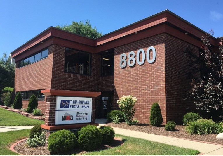 8800 W Lincoln Ave, Milwaukee, WI for sale - Building Photo - Image 1 of 1