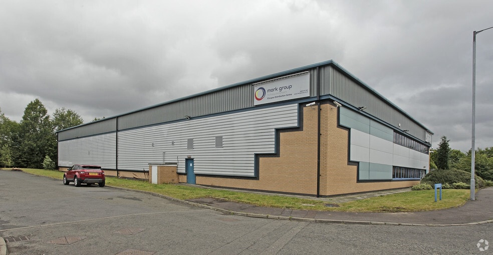 9 Bedlay Vw, Uddingston for sale - Primary Photo - Image 1 of 1